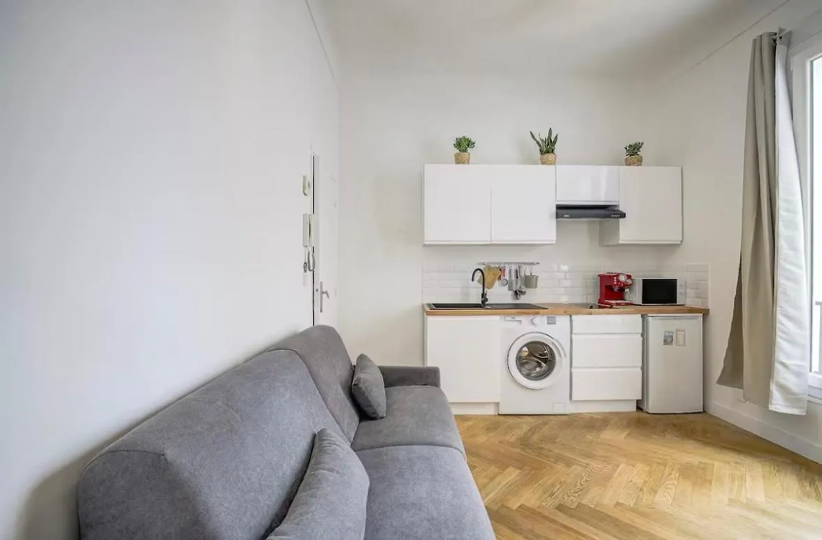 Calme & Chic Apartement - Nice Centre Apartment
